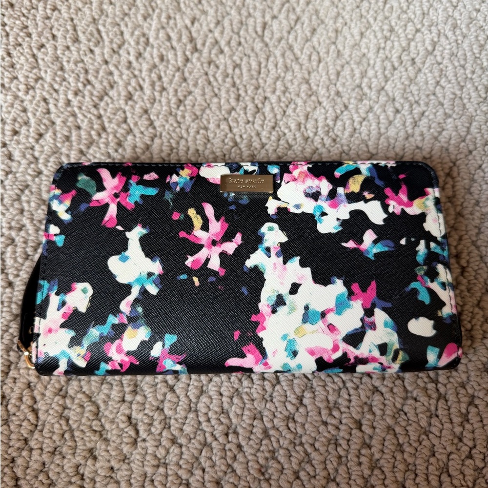 Kate Spade Neda Multicolor Floral Wallet